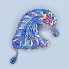 Load image into Gallery viewer, Gnarly Wave Brooch