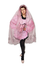 Load image into Gallery viewer, Old Time Photo Booth, "Wildwood Flower" Veil