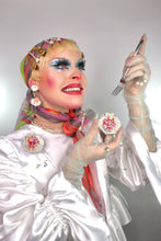 Load image into Gallery viewer, Juicy Crab Imperial Brooch