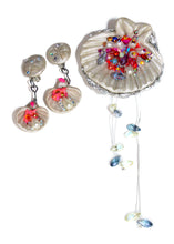 Load image into Gallery viewer, Juicy Crab Imperial Brooch