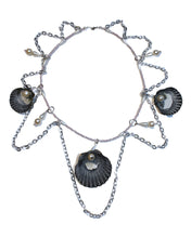 Load image into Gallery viewer, Rockaway Tri-Scallop Necklace
